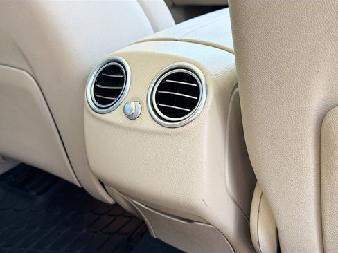 Used 2022 Mercedes-Benz GLC 300 image 26