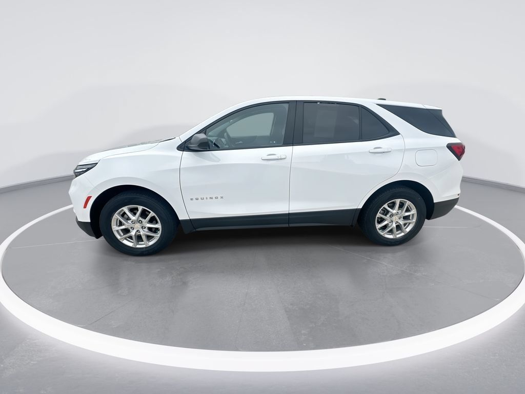 Certified 2024 Chevrolet Equinox LS w/ LS Convenience Package AWD/4WD image 5