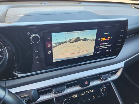 Used 2022 Kia K5 GT-Line w/ GT-Line Awd Premium Package image 9