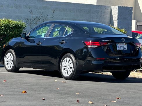 Used 2025 Nissan Sentra S image 6