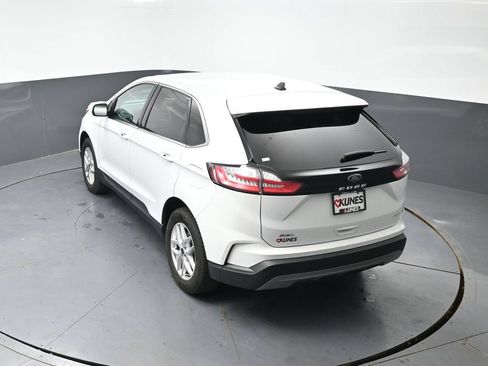 Used 2024 Ford Edge SEL AWD/4WD image 50