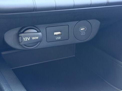 New 2026 Hyundai Elantra SE image 18