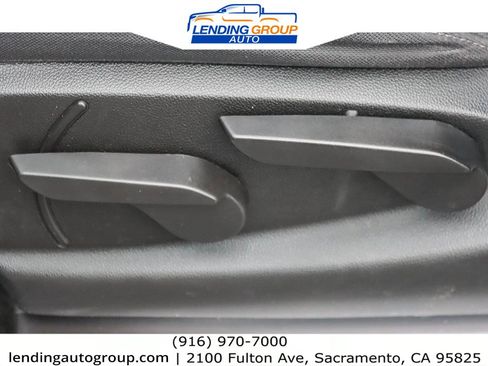 Used 2018 Chevrolet Silverado 1500 LT image 20