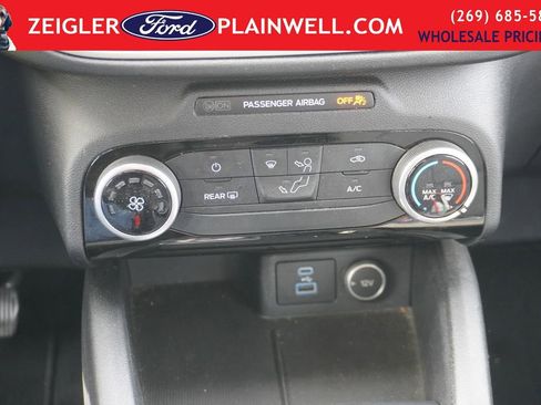 Used 2021 Ford Escape S image 19