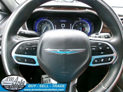 Used 2021 Chrysler Pacifica Pinnacle AWD/4WD image 9
