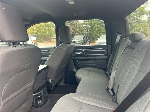 Used 2024 RAM 2500 Big Horn w/ Night Edition image 19