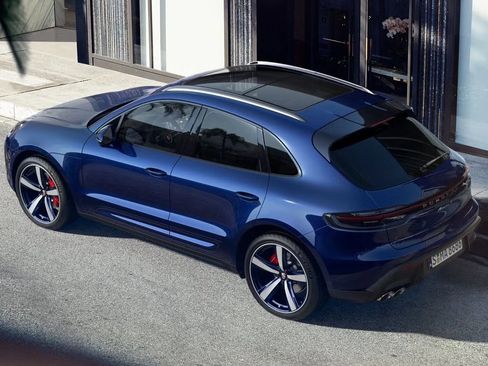 Used 2023 Porsche Macan S image 4