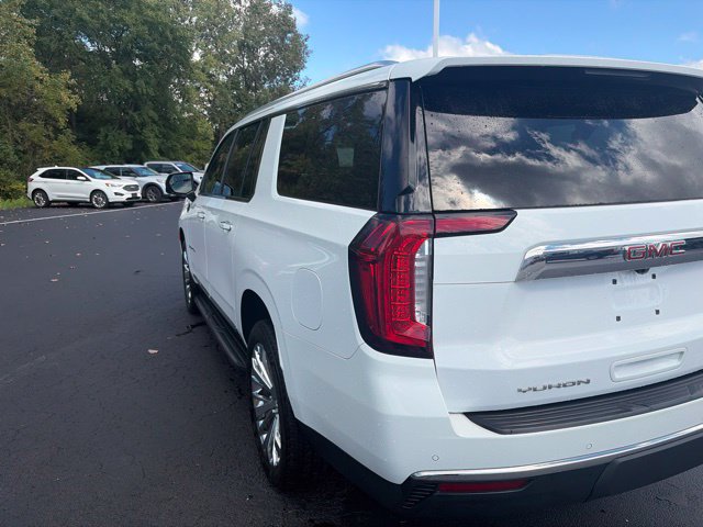 Used 2021 GMC Yukon XL SLT w/ SLT Luxury Plus Package AWD/4WD image 14