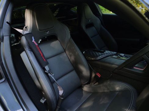 Used 2017 Chevrolet Corvette Grand Sport RWD image 29