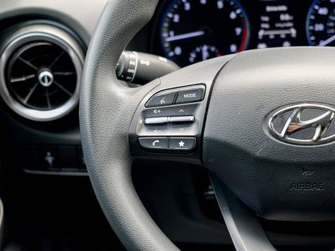 Used 2023 Hyundai Kona SEL AWD/4WD image 42