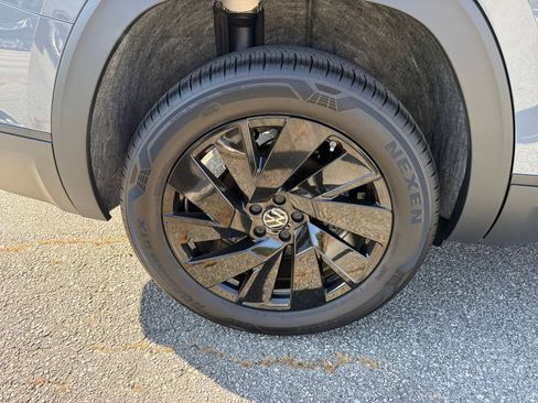 New 2026 Volkswagen Atlas SE image 23