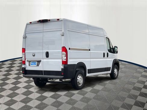 Used 2024 RAM ProMaster 1500 w/ Convenience Group image 5