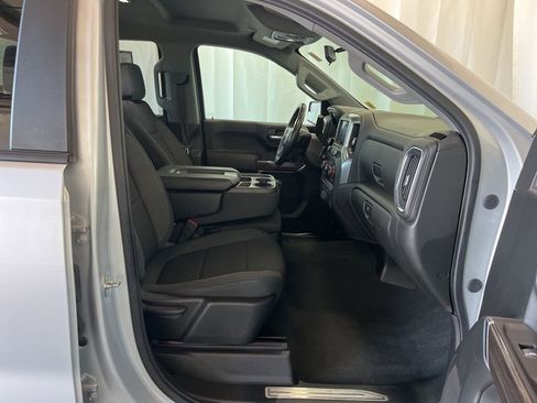 Used 2021 Chevrolet Silverado 1500 LT AWD/4WD image 18