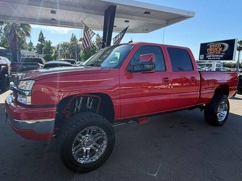 Used 2003 Chevrolet Silverado 2500 LS w/ Skid Plate Package AWD/4WD image 5