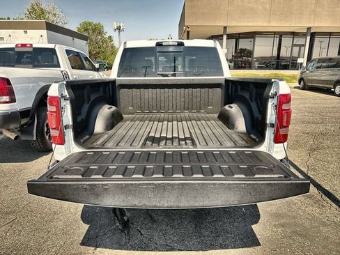 Used 2024 RAM 1500 Limited AWD/4WD image 23