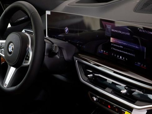 New 2026 BMW X5 xDrive40i AWD/4WD image 21