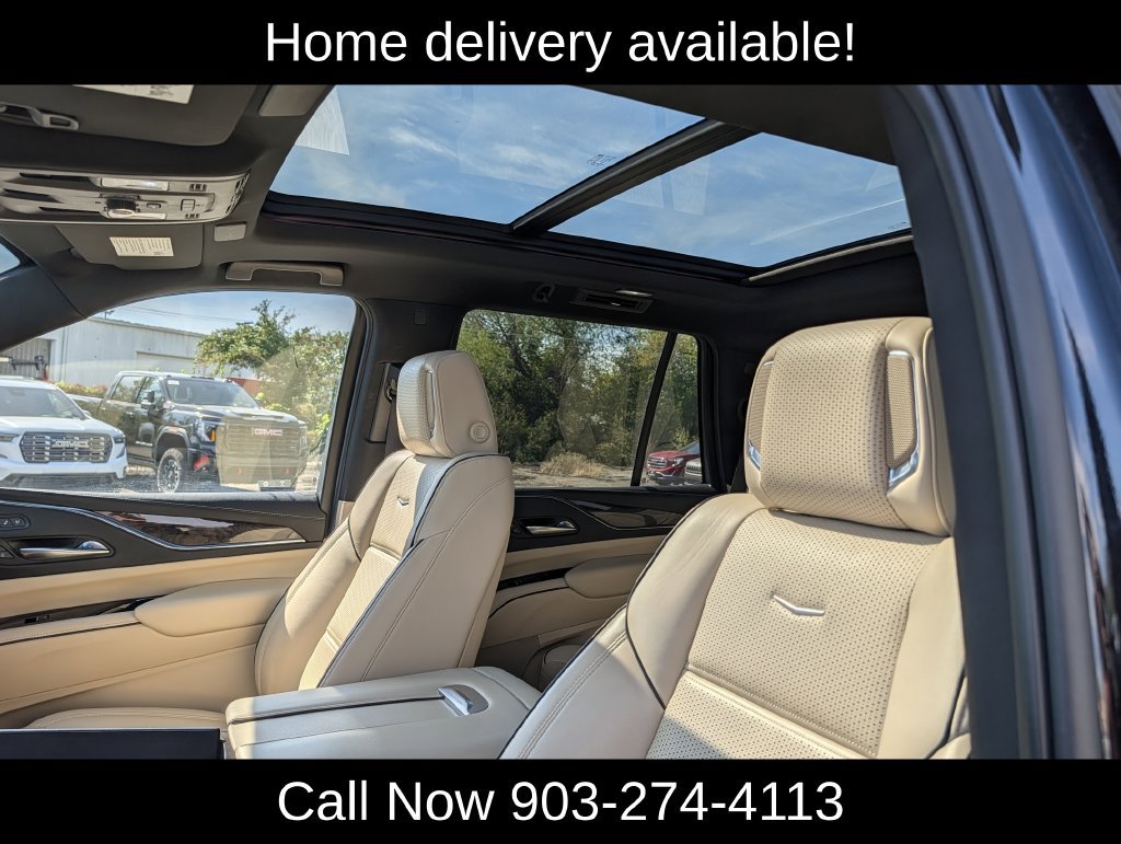 Used 2022 Cadillac Escalade Premium Luxury RWD image 34