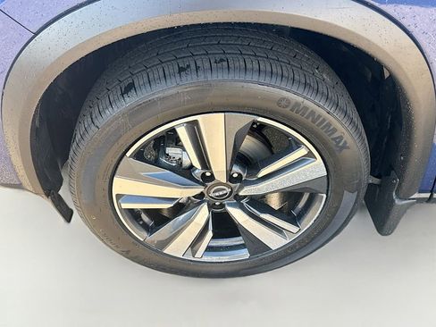 Used 2023 Nissan Rogue SL w/ SL Premium Package image 28