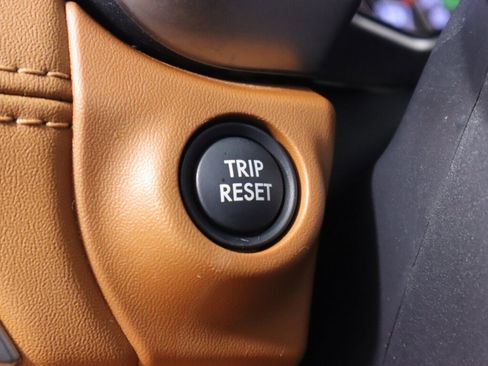 Used 2021 Subaru Legacy Touring XT image 11