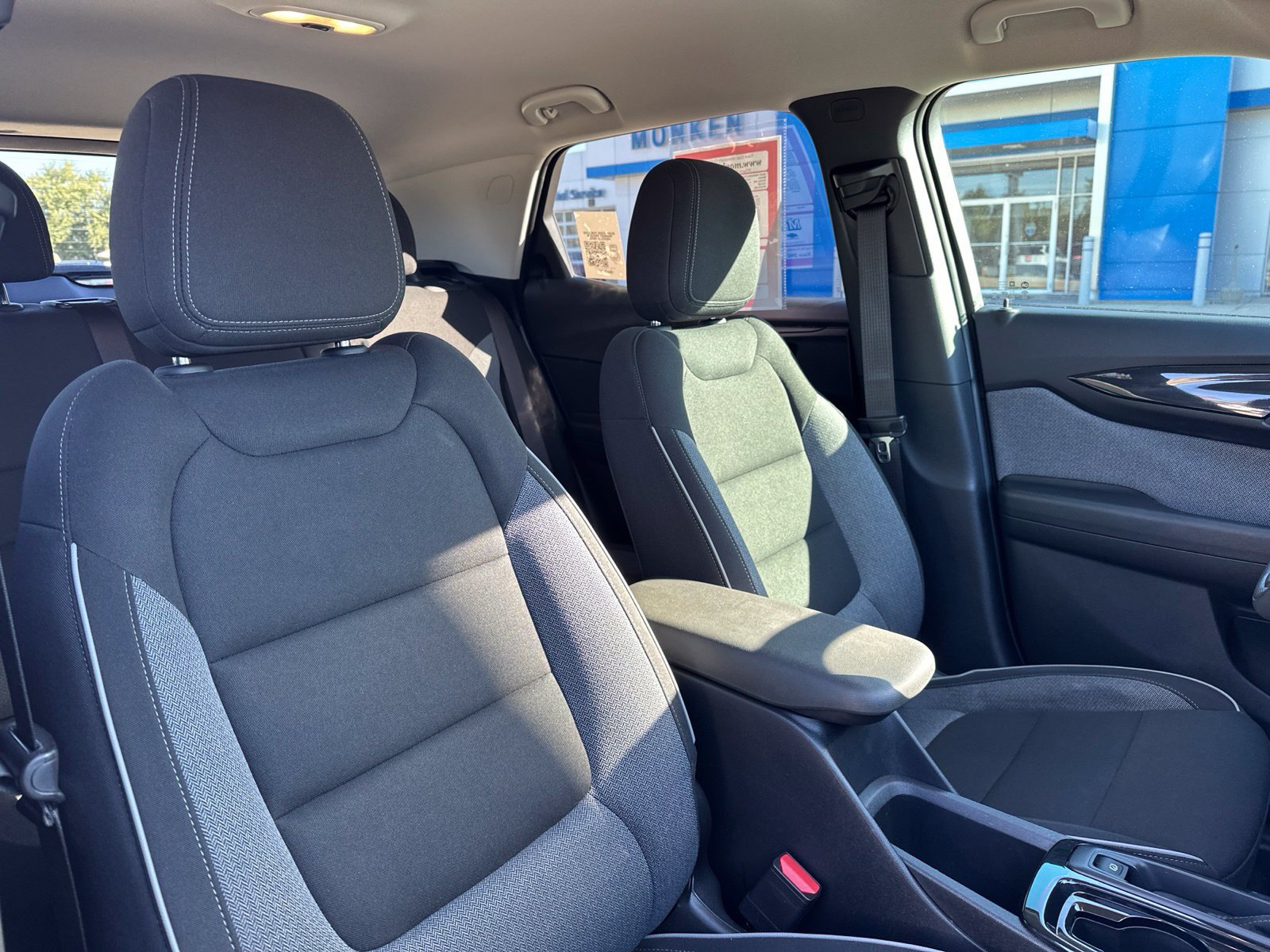 Used 2024 Chevrolet TrailBlazer LT FWD image 28