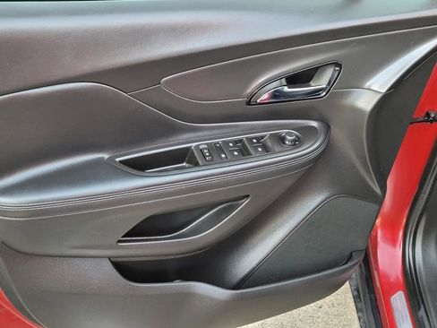 Used 2018 Buick Encore Essence image 20