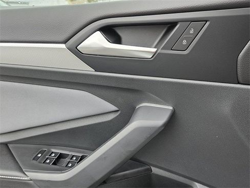 New 2026 Volkswagen Jetta SE image 28