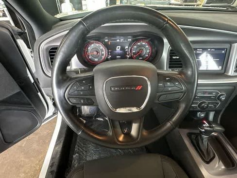 Used 2020 Dodge Charger SXT w/ Blacktop Package image 26