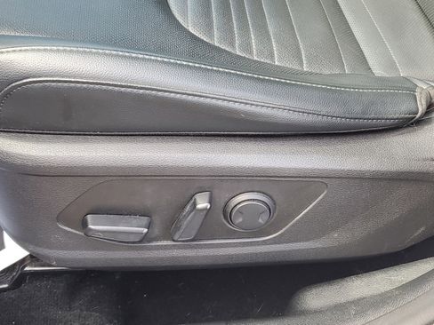 Used 2023 Kia Sportage SX image 29