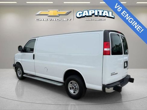 Used 2024 GMC Savana 2500 w/ Driver Convenience Package RWD image 3