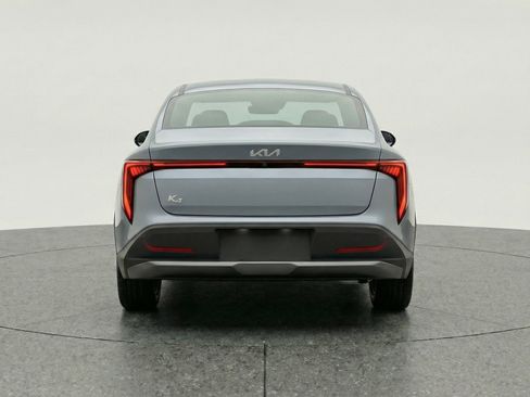 Used 2025 Kia K4 LXS image 7