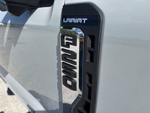 New 2026 Ford F250 Lariat image 14