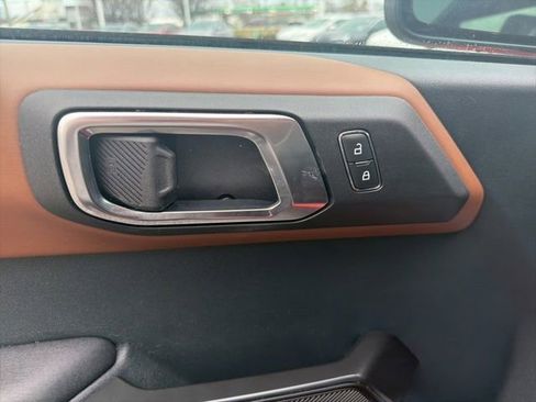 Used 2024 Ford Bronco Outer Banks image 25