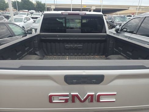 Used 2019 GMC Sierra 1500 SLT AWD/4WD image 5