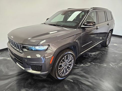 Used 2024 Jeep Grand Cherokee L Summit AWD/4WD image 22