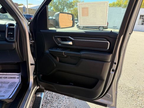 Used 2025 RAM 1500 Big Horn AWD/4WD image 11