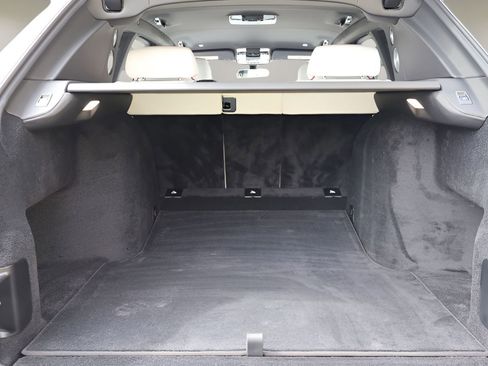 New 2026 Rolls-Royce Cullinan Black Badge image 21