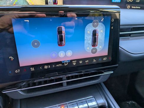 New 2026 Lincoln Nautilus Premier w/ Jet Appearance Package image 27