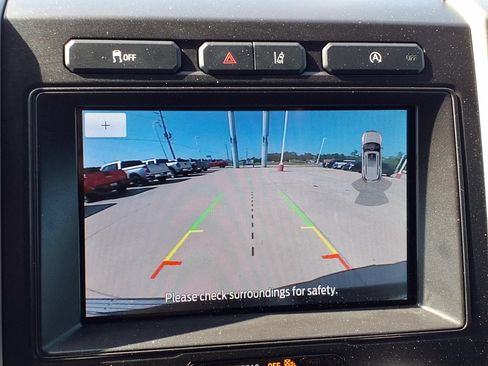 Used 2021 Ford Expedition XLT RWD image 12
