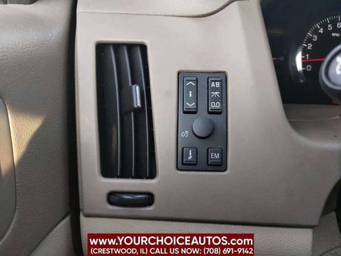 Used 2005 Cadillac STS image 38
