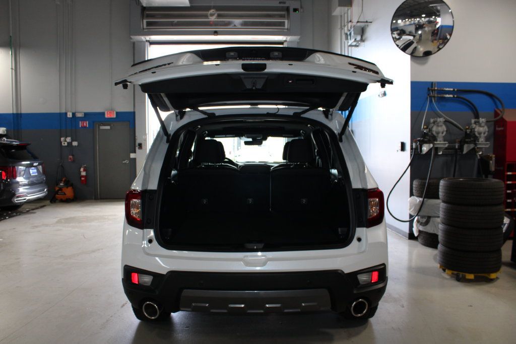 Used 2022 Honda Passport TrailSport image 28