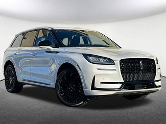 Used 2025 Lincoln Corsair AWD w/ Equipment Group 101A video 2