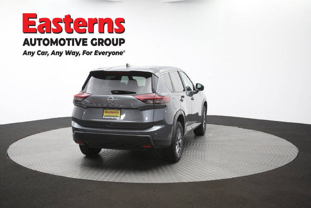 Used 2024 Nissan Rogue S AWD/4WD image 41