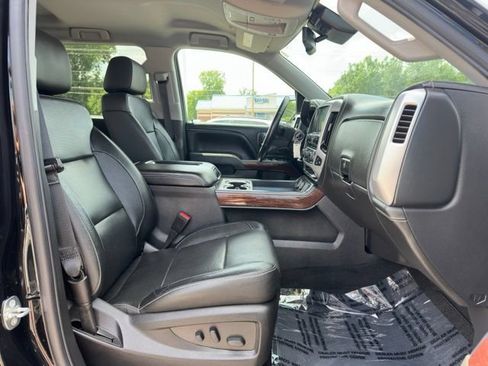 Used 2018 GMC Sierra 1500 SLT AWD/4WD image 7