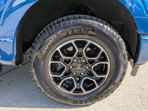 Certified 2022 Ford F150 Lariat w/ Equipment Group 502A High image 11