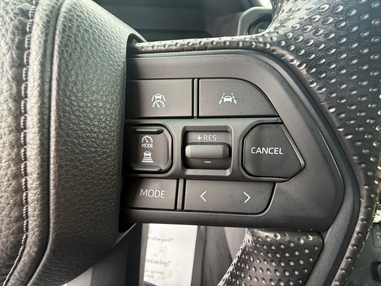 Used 2025 Toyota Tacoma SR AWD/4WD image 20