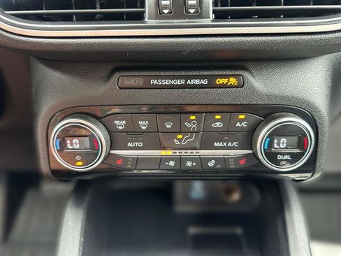 Used 2021 Ford Escape SEL image 16