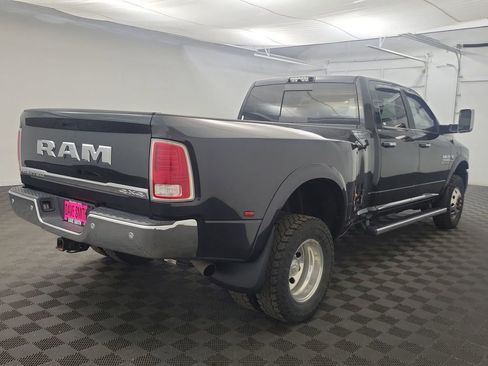 Used 2017 RAM 3500 Laramie Longhorn image 7