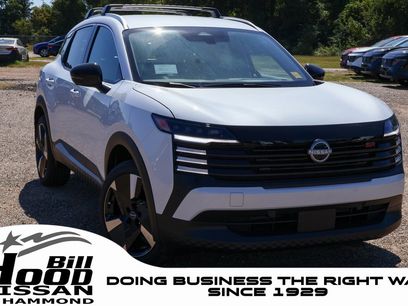 New 2026 Nissan Kicks SR w/ Cold Weather Package