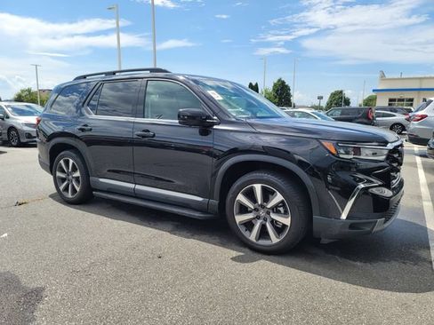 Used 2024 Honda Pilot Elite image 2