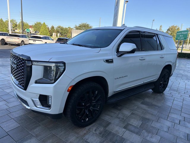 Used 2022 GMC Yukon SLT w/ SLT Premium Package RWD image 4